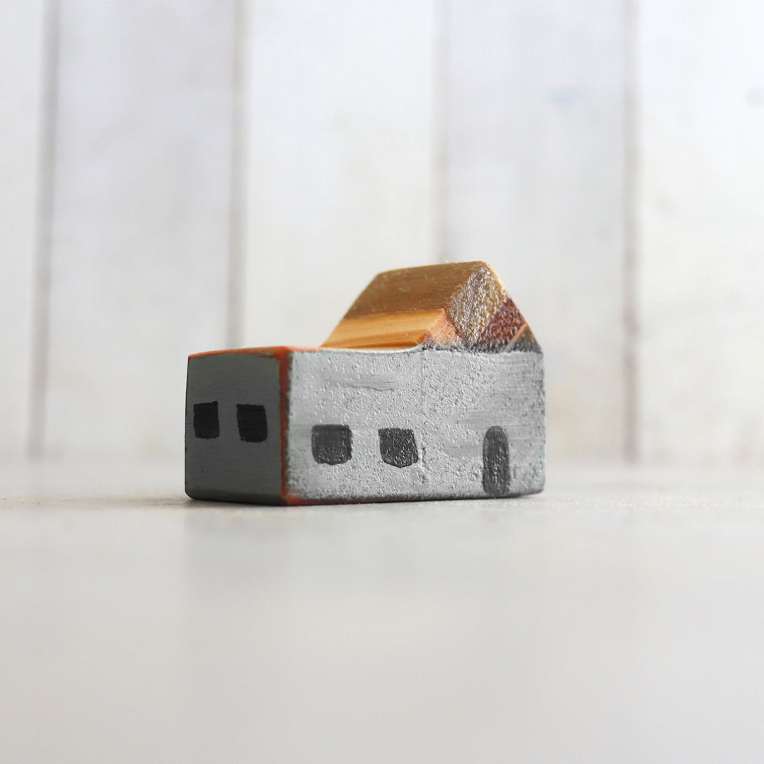 Tiny Wooden Houses