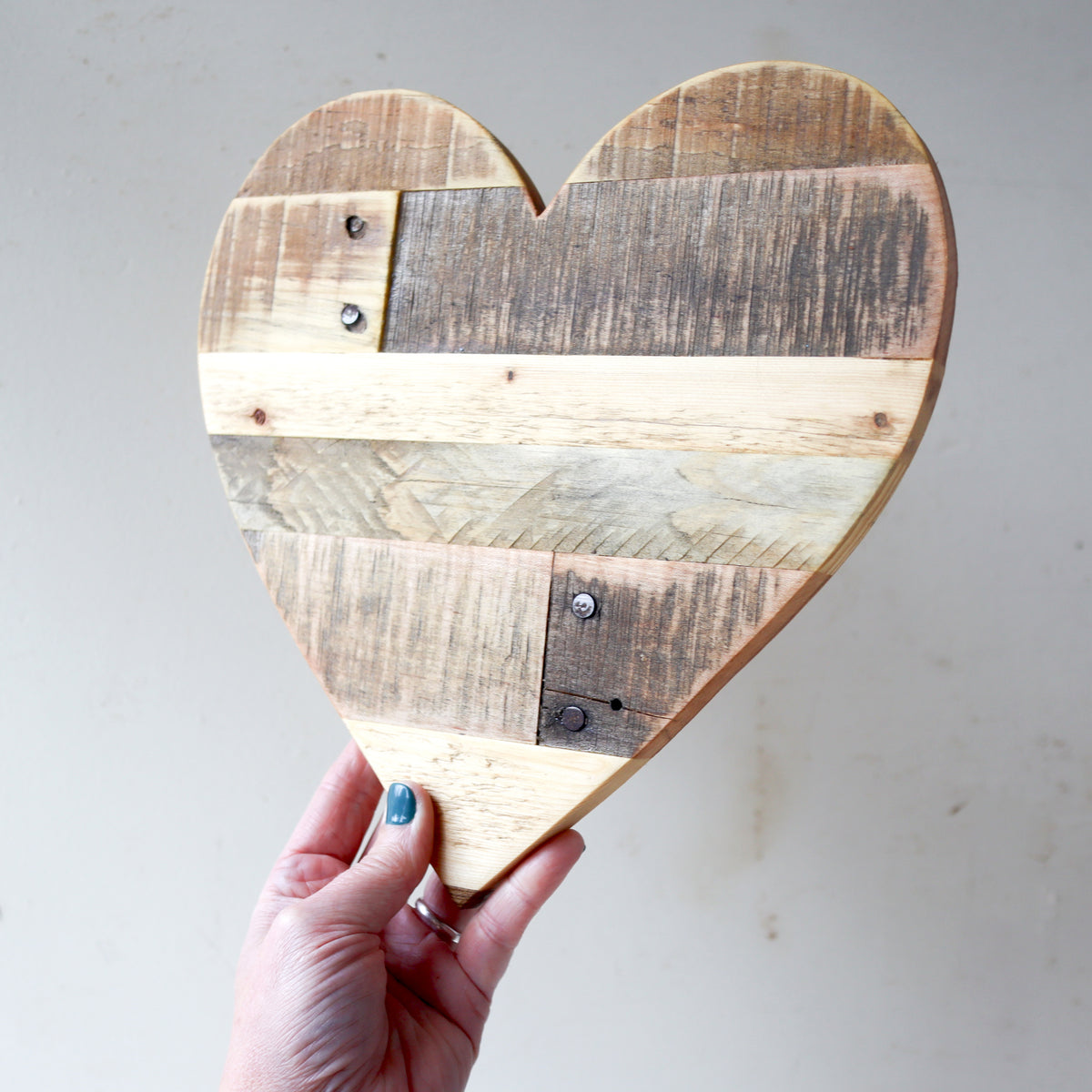 Reclaimed Pallet Wood Hearts – Dennehey Design Co.