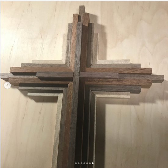 20-inch Cross from Dwain L. Lindesey