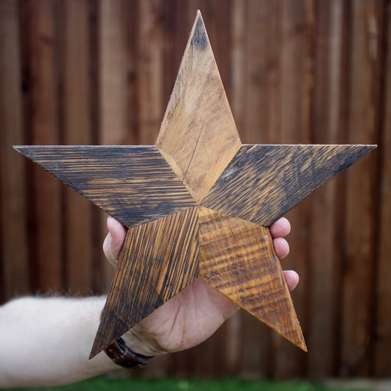 DIY Pallet Wood Star