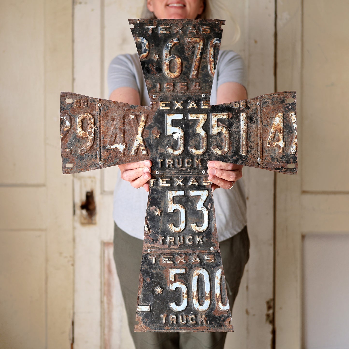 Antique License Plate Crosses