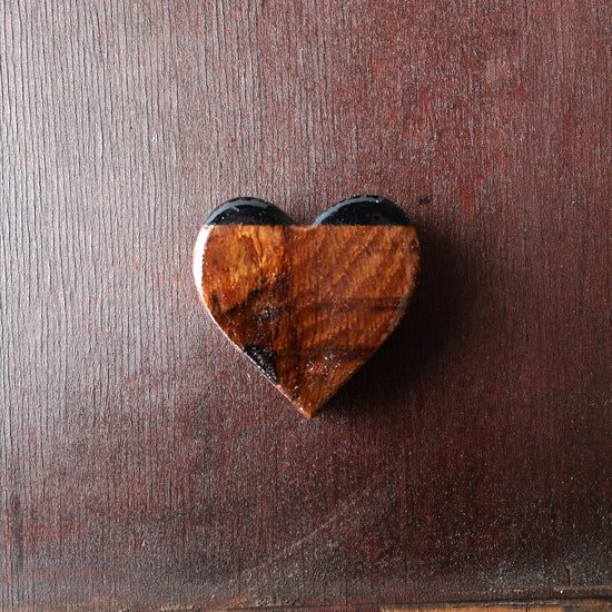 Limited Edition ✨ Oak & Resin Hearts