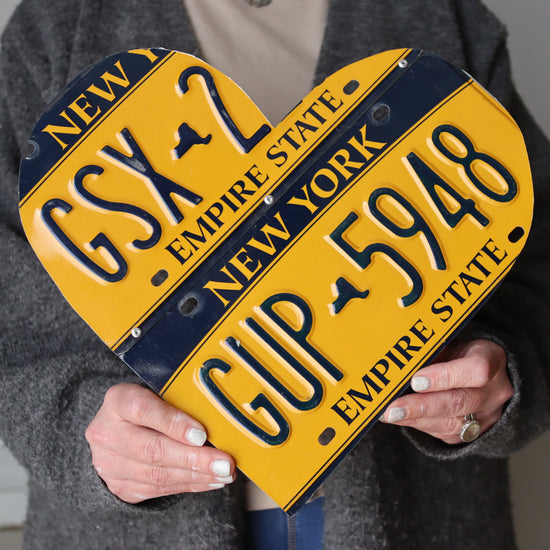 Load image into Gallery viewer, I Love NY License Plate Heart
