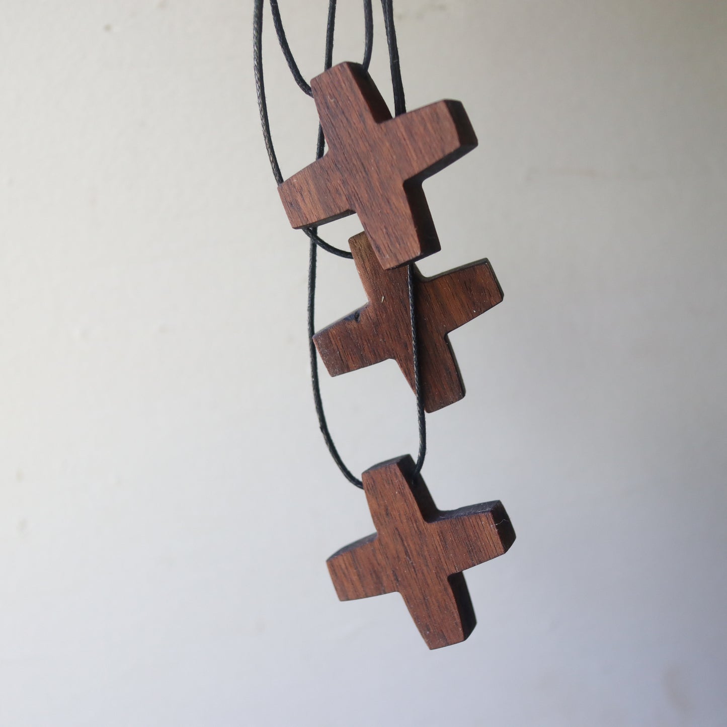 Load image into Gallery viewer, Walnut Cross Necklaces
